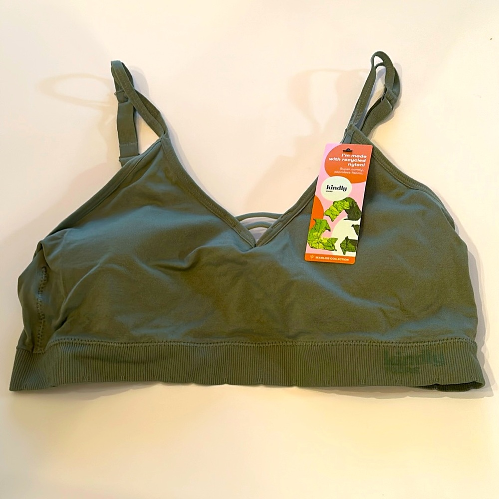 Women’s Kindly sports bra size large